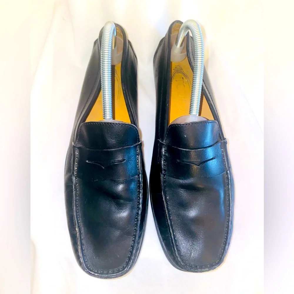 Tod’s Black Loafers